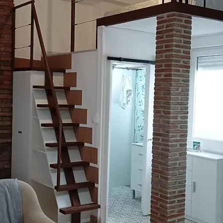 Fernando El Catolico Premium Apartment Malaga Exterior photo